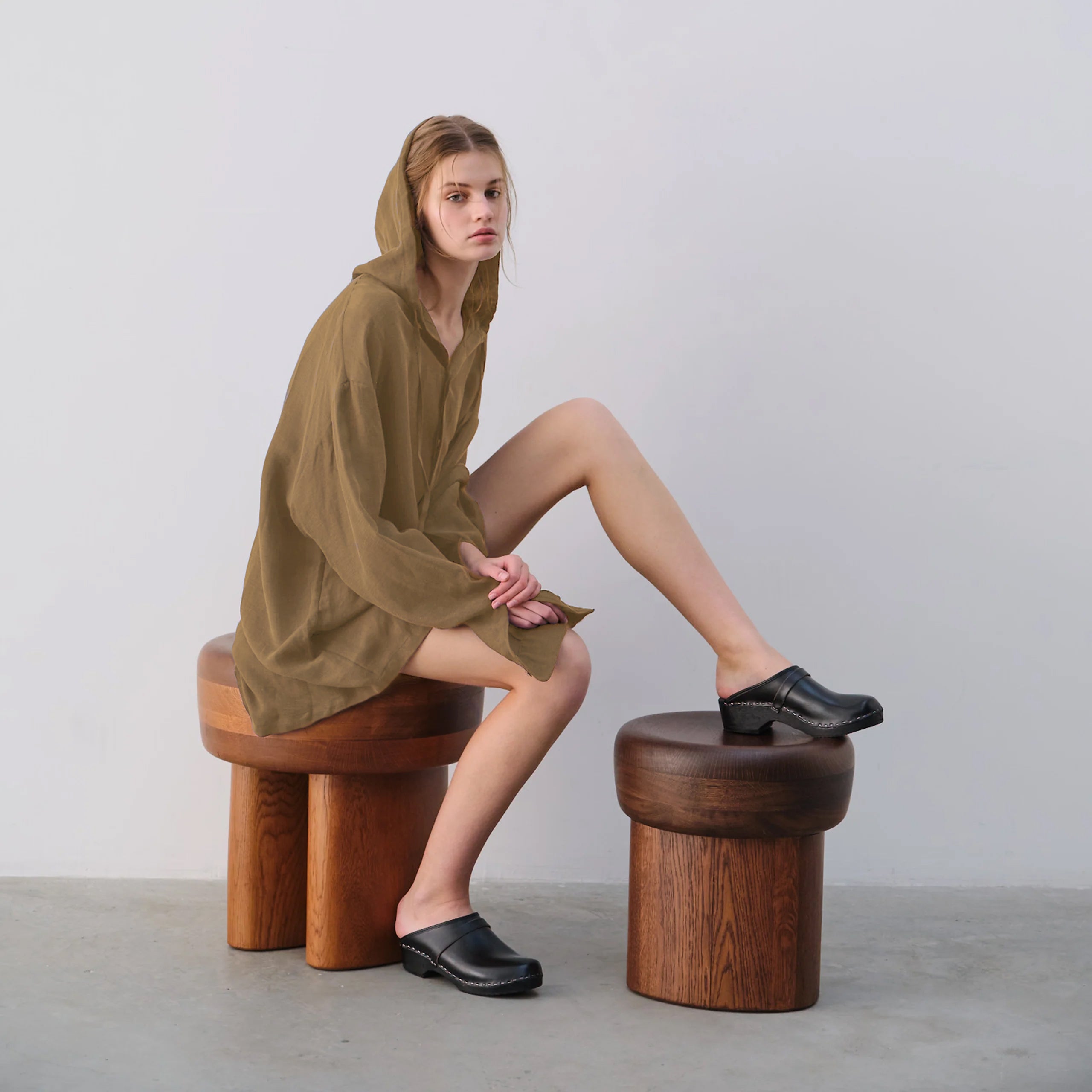 HOODED LINEN SHIRT - UNISEX