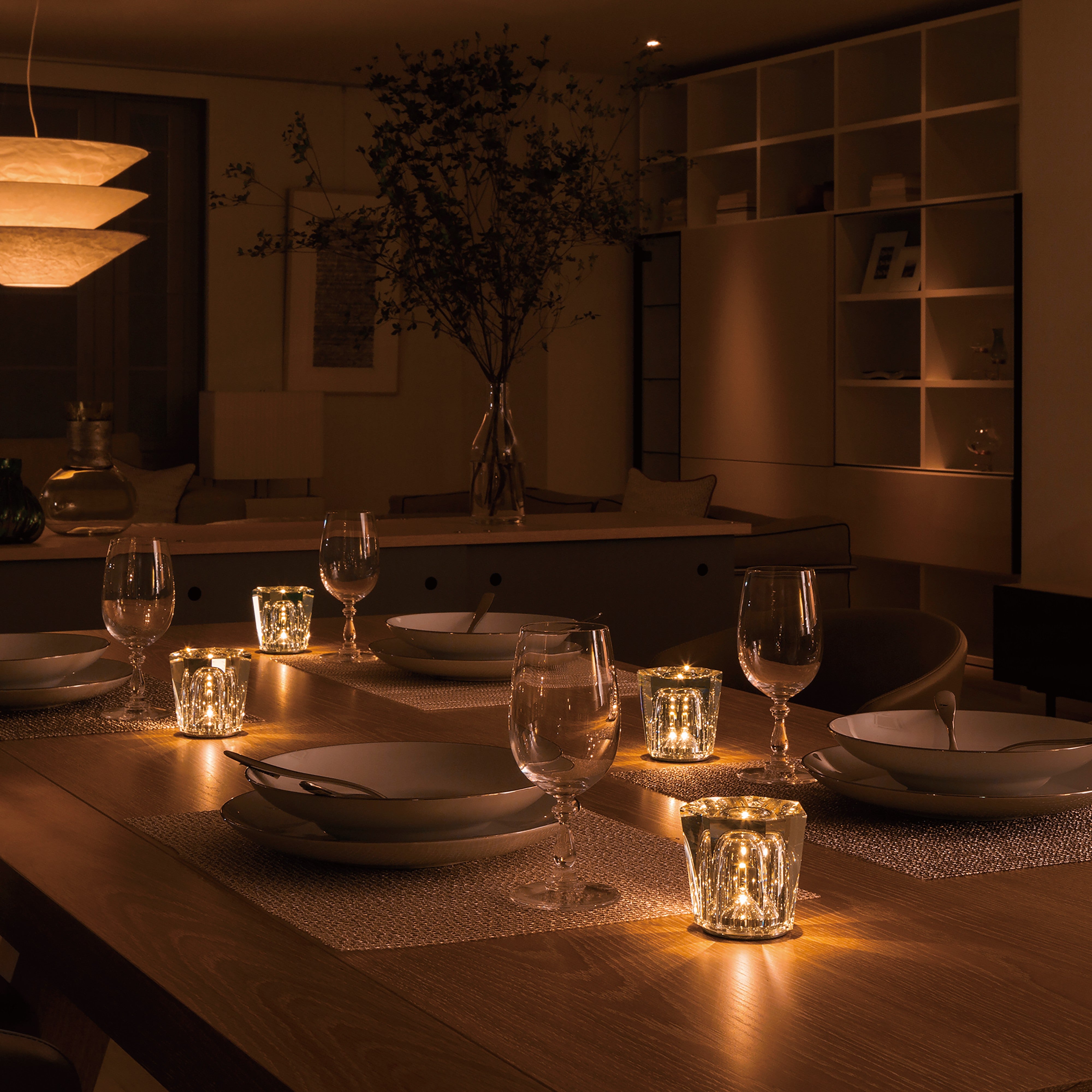 PORTABLE LED LAMP XTAL GACRUX – Geo Gallery İstanbul