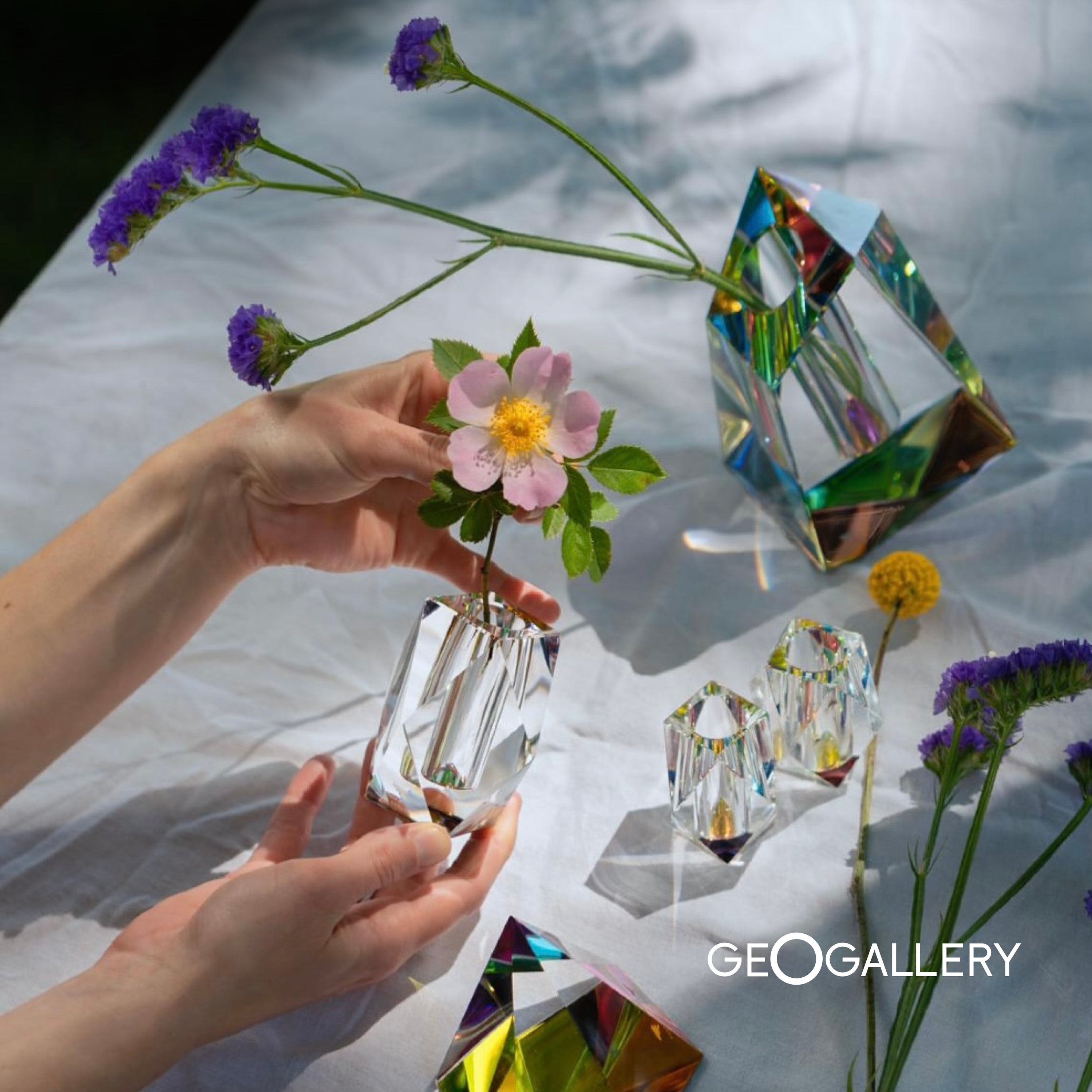 REGENBOGEN - IRREGULAR VASE