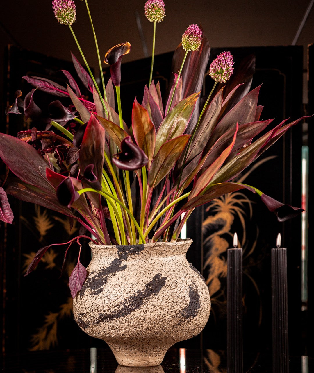VESSEL 027 AND FLOWER ARRANGEMENT